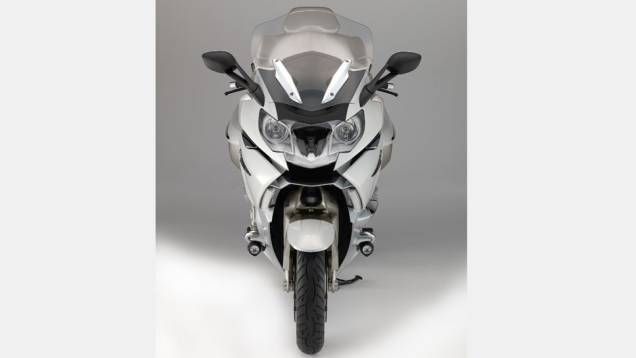 Seus 160 cavalos de potência a 7.750 rpm e 17,85 mkgf de torque a 5.250 rpm empurram a motocicleta de 360 kg (peso seco) com tranquilidade | <a href="https://quatrorodas.abril.com.br/moto/noticias/bmw-apresenta-nova-k-1600-gtl-exclusive-781765.shtml" rel="migration">Leia</a> Seus 160 cavalos de potência a 7.750 rpm e 17,85 mkgf de torque a 5.250 rpm empurram a motocicleta de 360 kg (peso seco) com tranquilidade | <a href="https://quatrorodas.abril.com.br/moto/noticias/bmw-apresenta-nova-k-1600-gtl-exclusive-781765.shtml" rel="migration">Leia</a>