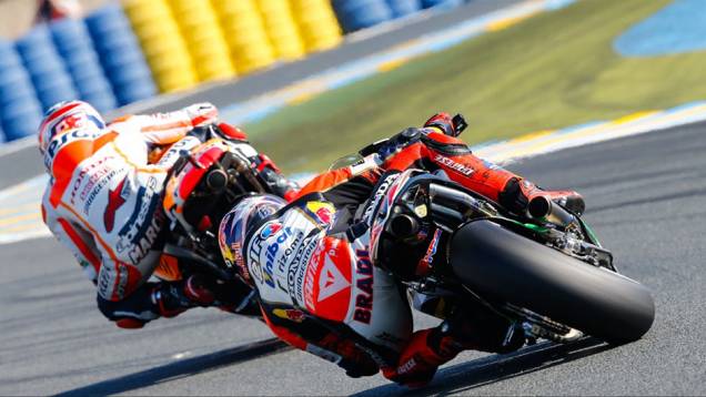 Stefan Bradl foi o sétimo neste domingo (18) | <a href="https://quatrorodas.abril.com.br/moto/noticias/motogp-marquez-vence-quinta-seguida-2014-783148.shtml" rel="migration">Leia mais</a>