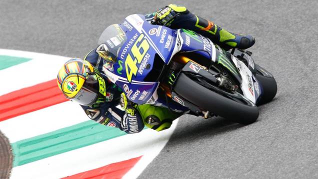 Valentino Rossi foi o segundo mais rápido | <a href="https://quatrorodas.abril.com.br/moto/noticias/motogp-marquez-lidera-treinos-mugello-784616.shtml" rel="migration">Leia mais</a>