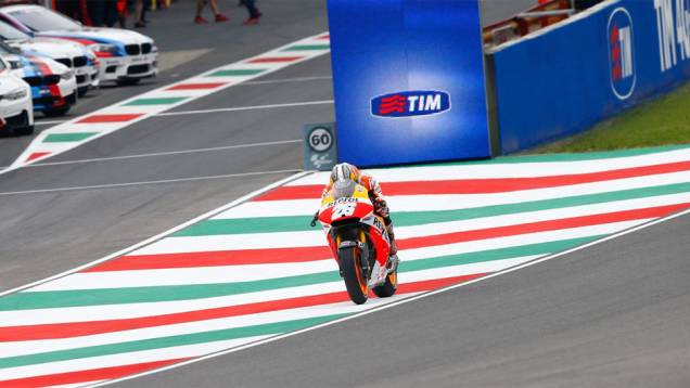 Dani Pedrosa foi apenas o 11º nos treinos de Mugello desta sexta (30) | <a href="https://quatrorodas.abril.com.br/moto/noticias/motogp-marquez-lidera-treinos-mugello-784616.shtml" rel="migration">Leia mais</a>