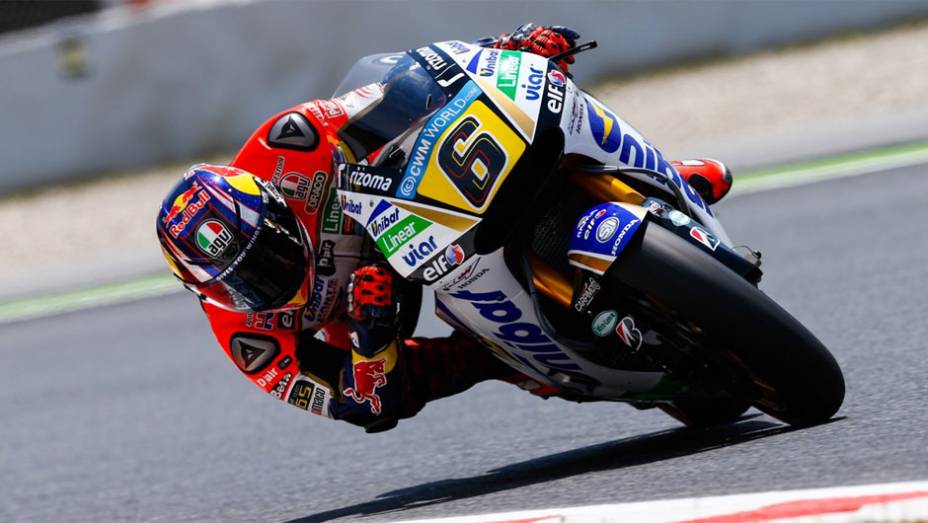 Stefan Bradl aparece em quarto | <a href="https://quatrorodas.abril.com.br/moto/noticias/motogp-pedrosa-largara-frente-barcelona-786152.shtml" rel="migration">Leia mais</a>