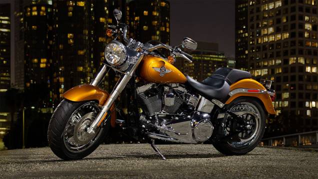 A Harley-Davidson Fat Boy é uma das mais tradicionais motocicletas da fabricante americana por aqui