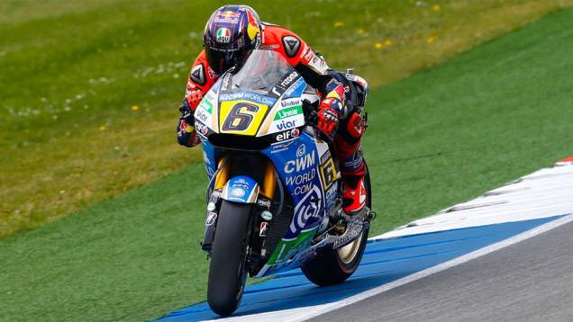 Stefan Bradl ficou com o oitavo tempo | <a href="https://quatrorodas.abril.com.br/moto/noticias/motogp-aleix-espargaro-garante-pole-holanda-787487.shtml" rel="migration">Leia mais</a>