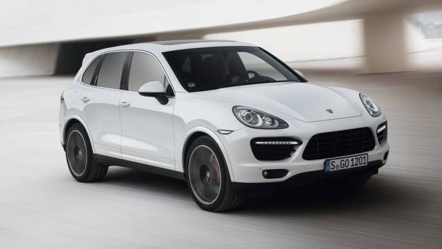 Porsche Cayenne: ainda tem muita gente que torce o nariz para o SUV, mas o fato é que poucos modelos conseguiram tanto em tão pouco tempo a seu time (no caso, a Porsche) quanto ele Porsche Cayenne: ainda tem muita gente que torce o nariz para o SUV, mas o fato é que poucos modelos conseguiram tanto em tão pouco tempo a seu time (no caso, a Porsche) quanto ele