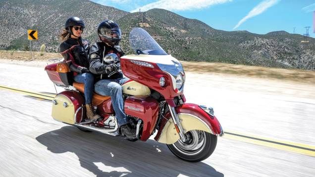 Estradeira disputará o mercado americano com a H-D Electra Glide | <a href="https://quatrorodas.abril.com.br/moto/noticias/indian-apresenta-roadmaster-2015-eua-793017.shtml" rel="migration">Leia mais</a> Estradeira disputará o mercado americano com a H-D Electra Glide | <a href="https://quatrorodas.abril.com.br/moto/noticias/indian-apresenta-roadmaster-2015-eua-793017.shtml" rel="migration">Leia mais</a>