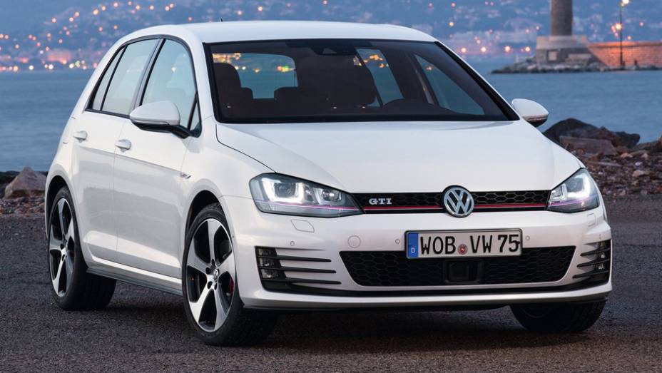 Volkswagen GTI (Golf) | <a href="https://quatrorodas.abril.com.br/galerias/especiais/north-american-truck-utility-of-the-year-2015-802090.shtml" rel="migration">Candidatos ao NA Truck/Utility of the Year 2015</a>