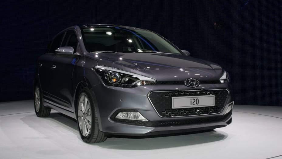 Hyundai i20 | <a href="https://quatrorodas.abril.com.br/noticias/saloes/paris-2014/hyundai-detalhes-i20-europeu-798794.shtml" rel="migration">Leia mais</a>| <a href="https://quatrorodas.abril.com.br/galerias/saloes/paris/2014/direto-paris-2014-parte-1-803949.shtml" rel="migration">Veja m</a>