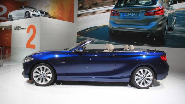 BMW Série 2 Convertible | <a href="https://quatrorodas.abril.com.br/noticias/saloes/paris-2014/bmw-revela-serie-2-convertible-799406.shtml" rel="migration">Leia mais</a> | <a href="https://quatrorodas.abril.com.br/galerias/saloes/paris/2014/direto-paris-2014-parte-1-803949" rel="migration"></a>