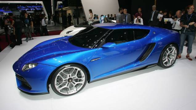 Lamborghini Asterion concept | <a href="https://quatrorodas.abril.com.br/noticias/saloes/paris-2014/lamborghini-asterion-concept-revelado-oficialmente-803466.shtml" rel="migration">Leia mais</a> | <a href="https://quatrorodas.abril.com.br/galerias/saloes/paris/2014/direto-" rel="migration"></a>