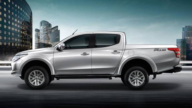 É a primeira grande mudança no modelo em nove anos | <a href="https://quatrorodas.abril.com.br/noticias/fabricantes/mitsubishi-revela-nova-picape-triton-tailandia-815758.shtml" rel="migration">Leia mais</a> É a primeira grande mudança no modelo em nove anos | <a href="https://quatrorodas.abril.com.br/noticias/fabricantes/mitsubishi-revela-nova-picape-triton-tailandia-815758.shtml" rel="migration">Leia mais</a>
