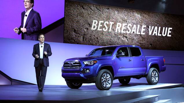 Toyota Tacoma | <a href="https://quatrorodas.abril.com.br/noticias/saloes/detroit-2015/toyota-desvenda-tacoma-2016-825020.shtml" rel="migration">Leia mais</a> | <a href="https://quatrorodas.abril.com.br/galerias/saloes/detroit-2015/1o-dia-salao-detroit-824981.shtml" rel="migration">Veja a pri</a>