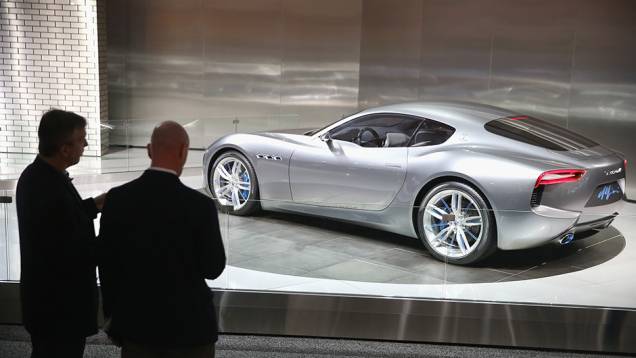 Maserati Alfieri concept | <a href="https://quatrorodas.abril.com.br/galerias/saloes/detroit-2015/1o-dia-salao-detroit-824981.shtml" rel="migration">Veja a primeira parte</a> | <a href="https://quatrorodas.abril.com.br/galerias/saloes/detroit-2015/direto-detroit-parte-2-82556" rel="migration"></a>