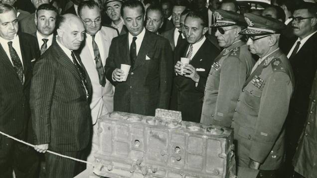 A inauguração deste complexo ocorreu em 1959, com direito à presença do então presidente Juscelino Kubitschek. A inauguração deste complexo ocorreu em 1959, com direito à presença do então presidente Juscelino Kubitschek.