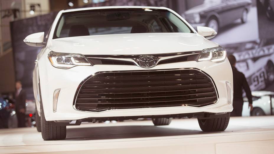 Toyota Avalon | <a href="https://quatrorodas.abril.com.br/noticias/fabricantes/toyota-avalon-recebe-facelift-836220.shtml" rel="migration">Leia mais</a>