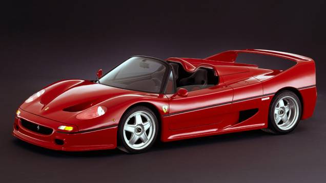 1995 - Ferrari F50, que estreou com muita fama, mas não agradou na dirigibilidade
