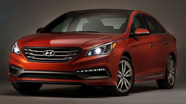 Era de se esperar que um carro local fechasse o ano no topo do ranking da Coreia do Sul. Tal privilégio ficou com o Hyundai Sonata, após 108.014 unidades negociadas. Era de se esperar que um carro local fechasse o ano no topo do ranking da Coreia do Sul. Tal privilégio ficou com o Hyundai Sonata, após 108.014 unidades negociadas.