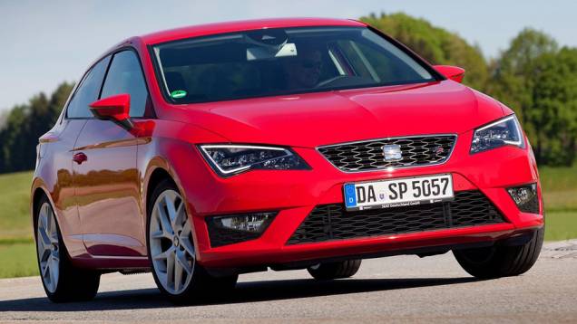 A marca é espanhola, apesar de pertencer a uma companhia alemã. Pois bem, o Seat Leon dominou as vendas no país ibérico em 2014, com 27.714 unidades.