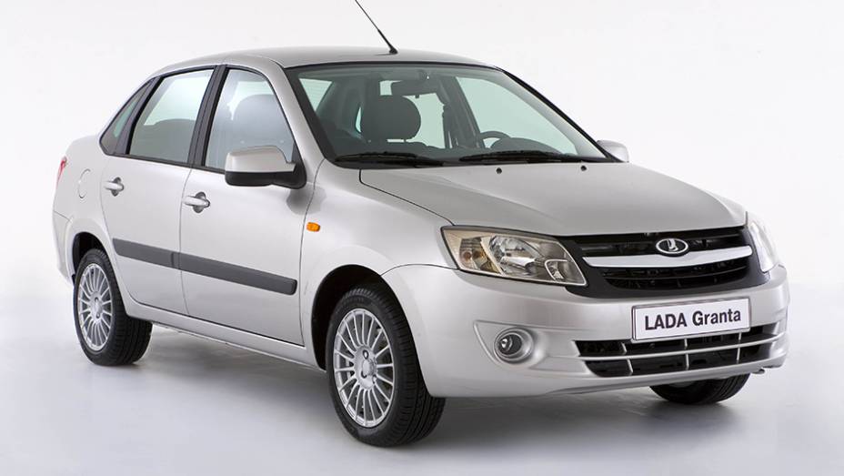Muito conturbado, o mercado automotivo russo nos últimos tempos. Ainda assim, o líder segue sendo um veículo local: o Lada Granta, com 152.810 unidades registradas no ano passado.