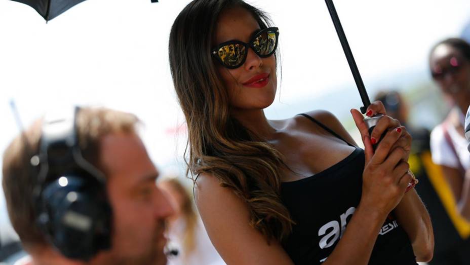 Confira as belas garotas do grid da MotoGP em Mugello! | <a href="https://quatrorodas.abril.com.br/moto/noticias/motogp-jorge-lorenzo-vence-mugello-871621.shtml" rel="migration">Leia mais</a>