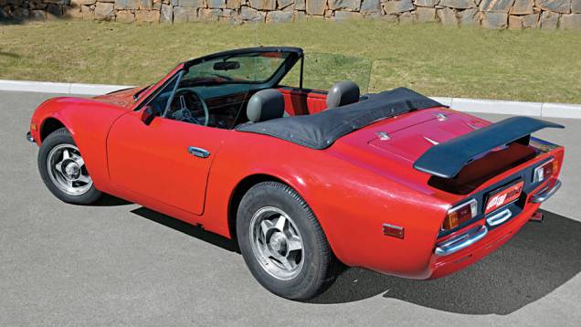 Puma GTS: com o fim do Willys Interlagos e do Karmann Ghia, modelos de série, o Puma GT conversível (inicialmente GTE Spider e depois GTS) supriu em grande parte a demanda por esportivos sem teto no país. | <a href="https://quatrorodas.abril.com.br/noticias" rel="migration"></a> Puma GTS: com o fim do Willys Interlagos e do Karmann Ghia, modelos de série, o Puma GT conversível (inicialmente GTE Spider e depois GTS) supriu em grande parte a demanda por esportivos sem teto no país. | <a href="https://quatrorodas.abril.com.br/noticias" rel="migration"></a>