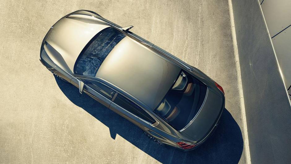 O prot&oacute;tipo tem elementos bastante arrojados e um toque de exagero. | <a href="https://quatrorodas.abril.com.br/noticias/saloes/pequim-2014/bmw-apresentara-conceito-estudo-design-780054.shtml" rel="migration">Leia mais</a>