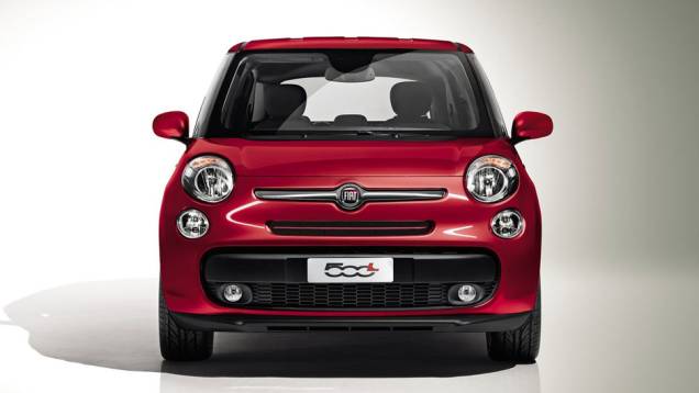 Fiat deve lançar futuramente uma versão de sete lugares | <a href="https://quatrorodas.abril.com.br/saloes/genebra/2012/fiat-500l-678496.shtml" rel="migration">Leia mais</a> Fiat deve lançar futuramente uma versão de sete lugares | <a href="https://quatrorodas.abril.com.br/saloes/genebra/2012/fiat-500l-678496.shtml" rel="migration">Leia mais</a>