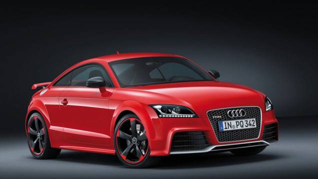 Audi TT RS Plus: com 360 cv, ele é 20 cv mais forte que o TT RS | <a href="https://quatrorodas.abril.com.br/saloes/genebra/2012/audi-tt-rs-plus-678486.shtml" rel="migration">Leia mais</a>