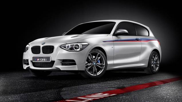 BMW M 135i Concept: a cara é nova, mas o motor é o conhecido 3.0 de 306 cv | <a href="https://quatrorodas.abril.com.br/saloes/genebra/2012/bmw-m135i-concept-678490.shtml" rel="migration">Leia mais</a>