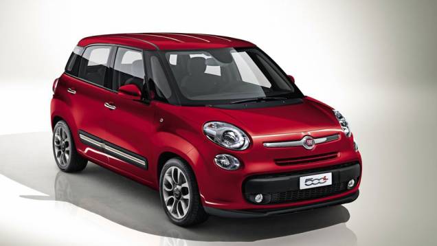 Fiat 500 L: baseada no 500, minivan terá opções de cinco ou sete lugares | <a href="https://quatrorodas.abril.com.br/saloes/genebra/2012/fiat-500l-678496.shtml" rel="migration">Leia mais</a>
