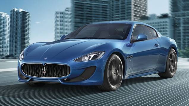 Maserati GranTurismo Sport: esportivo conta com motor de 460 cv | <a href="https://quatrorodas.abril.com.br/saloes/genebra/2012/maserati-granturismo-sport-678526.shtml" rel="migration">Leia mais</a>