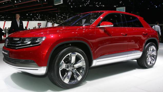 Volkswagen Cross Coupe <a href="https://quatrorodas.abril.com.br/saloes/genebra/2012/volkswagen-cross-coupe-hybrid-678541.shtml" target="_blank" rel="migration">Leia mais</a>