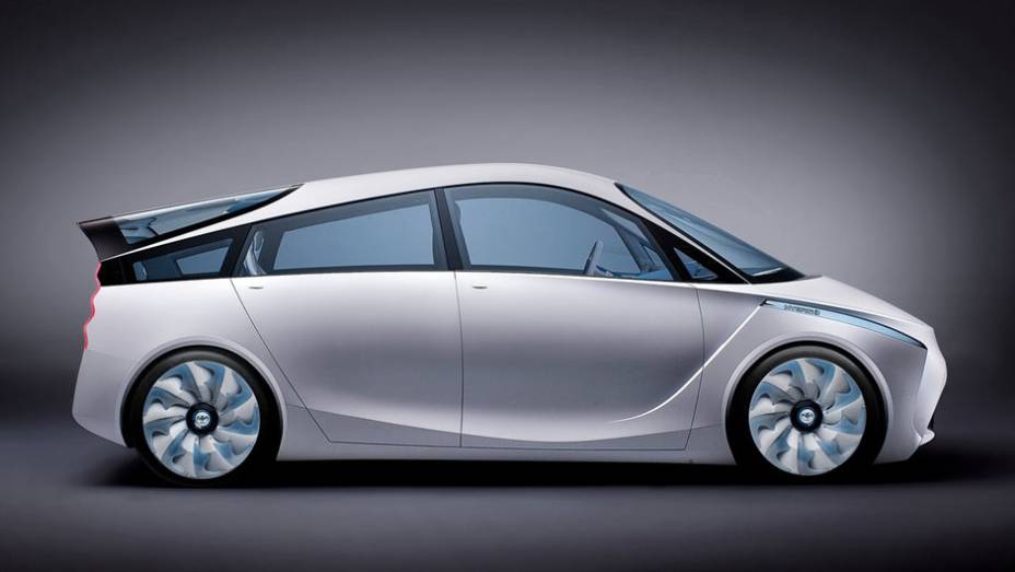 Materias utilizados em sua composição são reaproveitados | <a href="https://quatrorodas.abril.com.br/saloes/genebra/2012/toyota-ft-bh-678759.shtml" rel="migration">Leia mais</a>
