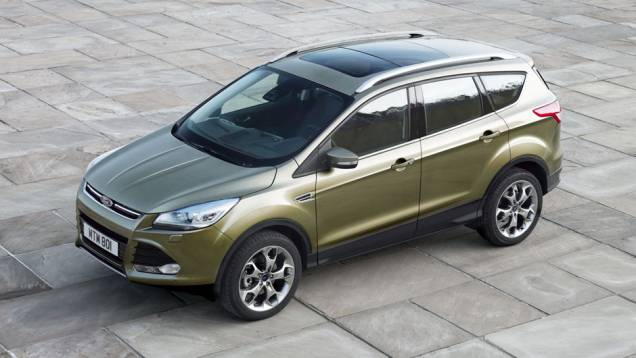 Bancos podem ser rebatidos completamente ao toque de um botão | <a href="https://quatrorodas.abril.com.br/saloes/genebra/2012/ford-kuga-678588.shtml" rel="migration">Leia mais</a>