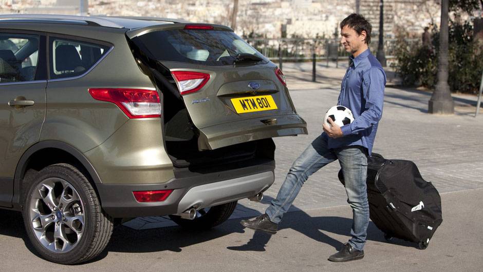 Modelo possui 10 cent&iacute;metros a mais no comprimento em rela&ccedil;&atilde;o ao seu antecessor | <a href="https://quatrorodas.abril.com.br/saloes/genebra/2012/ford-kuga-678588.shtml" rel="migration">Leia mais</a>
