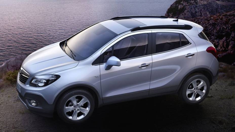 Versões com motores 1.4 e 1.7 poderão ser encomendadas com câmbio manual ou automático, ambos com seis marchas | <a href="https://quatrorodas.abril.com.br/saloes/genebra/2012/opel-mokka-concept-678516.shtml" rel="migration">Leia mais</a>