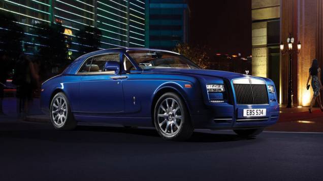 Esta é a maior reformulação dos carros da linha desde a introdução da série | <a href="https://quatrorodas.abril.com.br/saloes/genebra/2012/rolls-royce-phantom-2013-678699.shtml" rel="migration">Leia mais</a>