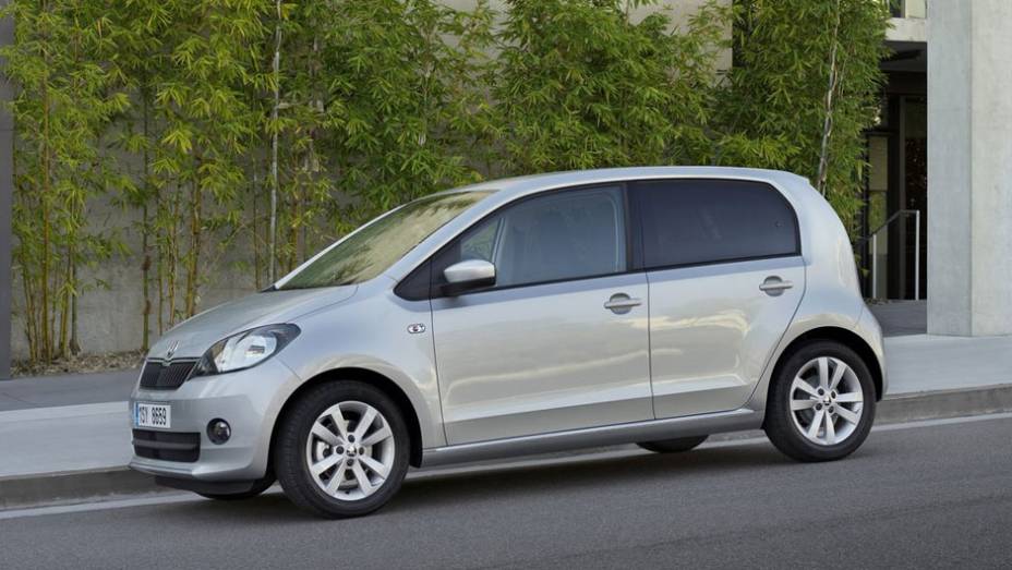 Versão de entrada terá 60 cv, enquanto a opção mais potente vai desenvolver 75 cv | <a href="https://quatrorodas.abril.com.br/saloes/genebra/2012/skoda-citigo-5p-678519.shtml" rel="migration">Leia mais</a>