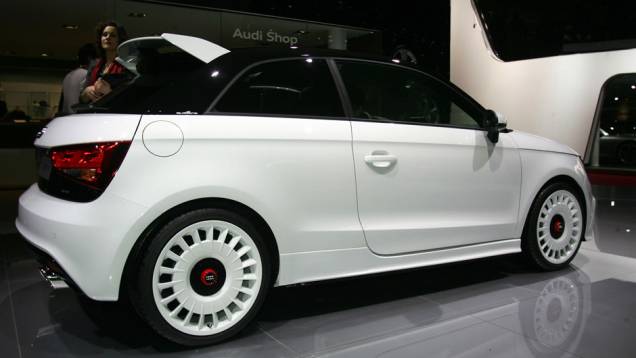 Audi A1 Quattro | <a href="https://quatrorodas.abril.com.br/saloes/genebra/2012/audi-a1-quattro-678363.shtml" rel="migration">Leia mais</a>