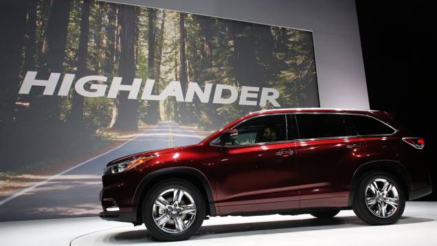 Toyota Highlander | <a href="https://quatrorodas.abril.com.br/noticias/saloes/new-york-2014/" rel="migration">Leia mais</a>