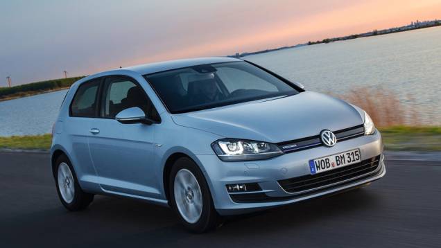 Suíça: Volkswagen Golf: 3.832 unidade, Skoda Octavia: 3.446 unidade e Volkswagen Tiguan: 1.557 unidade