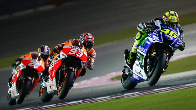 Galeria de Quatro Rodas da MotoGP - Catar (domingo) | <a href="https://quatrorodas.abril.com.br/moto/noticias/prova-disputada-marquez-segura-pressao-rossi-vence-catar-777551.shtml" rel="migration">Leia mais</a>