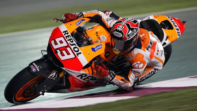 Galeria de Quatro Rodas da MotoGP - Catar (domingo) | <a href="https://quatrorodas.abril.com.br/moto/noticias/prova-disputada-marquez-segura-pressao-rossi-vence-catar-777551.shtml" rel="migration">Leia mais</a> Galeria de Quatro Rodas da MotoGP - Catar (domingo) | <a href="https://quatrorodas.abril.com.br/moto/noticias/prova-disputada-marquez-segura-pressao-rossi-vence-catar-777551.shtml" rel="migration">Leia mais</a>