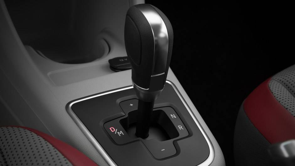 A nova transmiss&atilde;o &eacute; a primeira oferecida em um modelo com motor 1.0 no pa&iacute;s, e tamb&eacute;m a mais barata do pa&iacute;s | <a href="https://quatrorodas.abril.com.br/noticias/fabricantes/vw-up-ganha-versao-duas-portas-cambio-i-motion-780612.shtml" rel="migration">Leia mais</a>