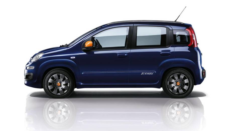 As formas mais retilíneas também marcam presença no Panda | <a href="https://quatrorodas.abril.com.br/noticias/saloes/genebra-2015/fiat-lanca-panda-k-way-840842.shtml" rel="migration">Leia mais</a>