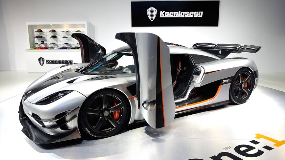 Koenigsegg One:1 | <a href="https://quatrorodas.abril.com.br/noticias/saloes/pequim-2014/l" rel="migration">Leia mais</a>