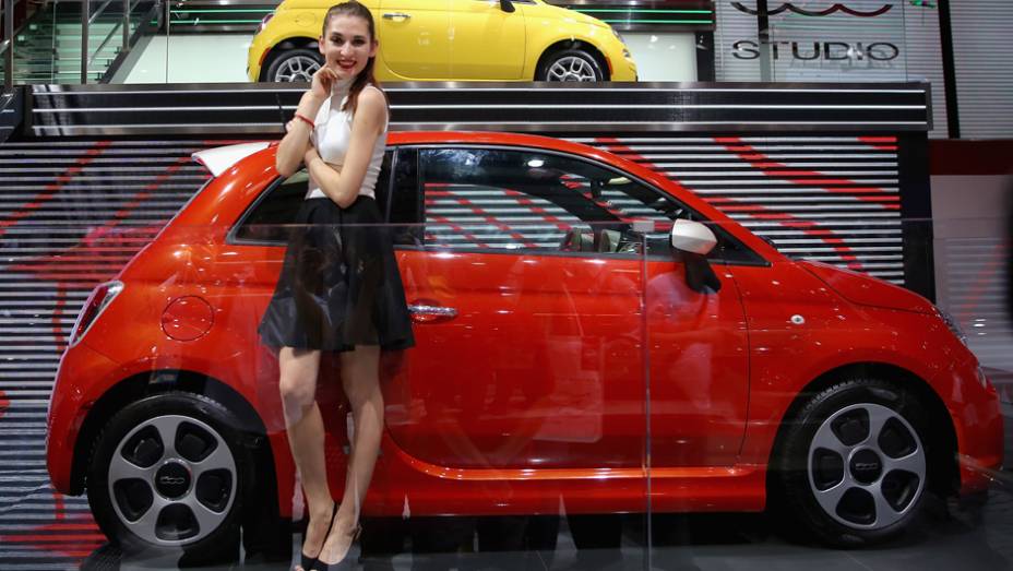 Fiat 500 | <a href="https://quatrorodas.abril.com.br/noticias/saloes/pequim-2014/l" rel="migration">Leia mais</a>