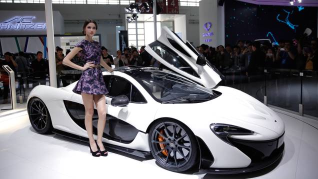 McLaren 650S | <a href="https://quatrorodas.abril.com.br/noticias/saloes/pequim-2014/l" rel="migration">Leia mais</a>