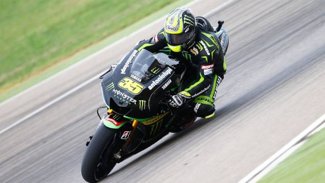 Cal Crutchlow ficou apenas com o sexto lugar | <a href="https://quatrorodas.abril.com.br/moto/noticias/motogp-polemica-marquez-vence-aragon-755576.shtml" rel="migration">Leia mais</a>