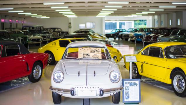 QUATRO RODAS visitou uma das maiores coleções paritculares de automóveis clássicos do país; o acervo de 160 carros inclui veículos raros e cobiçados em todo o mundo