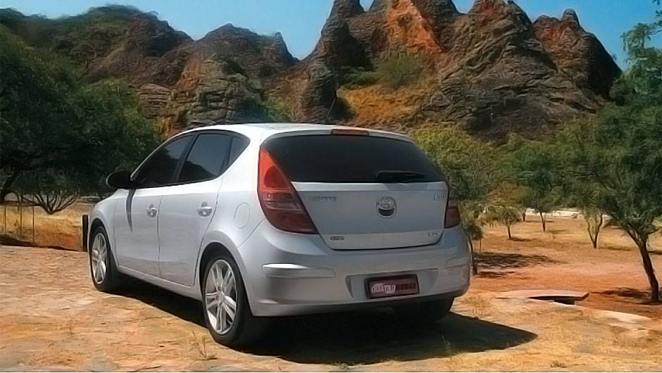 Na reta final, um passeio de 10 000 km pelo Nordeste | <a href="https://quatrorodas.abril.com.br/blogs/longaduracao/2010/12/25/hyundai-i30/" rel="migration">Leia mais</a>